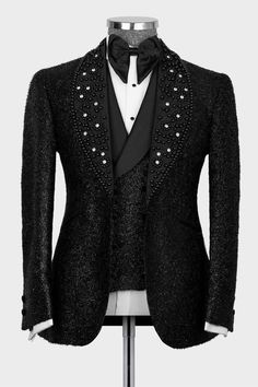 Discover Shiny Black Beaded Shawl Lapel Three Piece Set Chic Prom Menwear with bradymensuit. Shop for a range of Black Shawl collar men's suits for every occasion with rush order service in cheap price. Black Men Suits, Suit Fashion Men's, Mens Black Vest, Harajuku Jacket, Prom Men, Custom Tuxedo, Prom Suits For Men, Black Shawl, Business Formal Dress