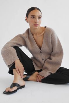 V Neck Cardigan– Almina Concept V Neck Cardigan Outfit, Demellier Bag, Nude Sweater, Classy Looks, 2024 Wishlist, Cardigan Outfit, Contemporary Wardrobe, Outfits Classy, Fall 24