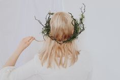 Elven Queen Woodland Crown, Green Ivy Bridal Crown, Wild Twig bridal crown, leaf crown, Forest Crown Handmade by HiddenBotanics ------- This beautiful handmade woodland crown is perfect for your green wedding! Stay floral! ------- Follow us on Facebook and Instagram for exclusive deals and discount coupons: Facebook: https://www.facebook.com/hiddenbotanics/?eid=ARCW028kmVfrYLow7IKnusN1HPY_LKxr10vWQKPg3VrveIkusMJszqqJRyQlQ-2AerS0tG_jSnso0zKl Instagram: https://www.instagram.com/hiddenbotanics/?hl Red Editorial, Forest Crown, Twig Crown, Rainforest Wedding, Forest Faerie, Wildflower Crown, Nature Crown, Woodland Crown, Elven Queen