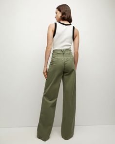 The cool nonchalance of a trouser, the everyday ease of denim. In a new khaki wash with a hint of stretch, the Mia is a high-rise, wide-leg pant with pleats at the waist and our signature V-shape belt loop at the back. Pair with anything and everything in your closet.97% Cotton, 3% SpandexTurn inside out and machine wash cold. Hang to dry.Style #J24063800004SA Pleated Pant, Plus And Minus, Pleated Pants, Veronica Beard, The Cool, V Shape, Wide Leg Pants, Inside Out, Wide Leg