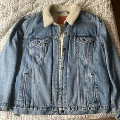 Vintage Levi's Blue Denim Sherpa Lined Trucker Jacket Size Xxl So Warm And Oversized Perfect For Fall And Winter Perfect Condition, Unworn #Denimjacket #Trucker #Levis #Vintage #Falloutfit Sherpa Lined Jacket, Levis Vintage, Levis Jacket, Sherpa Jacket, Levis Denim, Trucker Jacket, Sherpa Lined, Guess Jeans, Vintage Levis