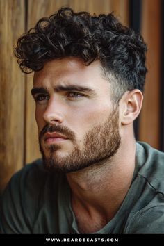 Curly Hairstyle Men Short, Curls Men Hairstyles, Men’s Curly Haircut Short On Sides, Curly Mens Hair, Men Short Curly Hair, Perm Haircut Men, Sleek Curls, Men's Curly Hair, Hairstyles For Men With Curly Hair