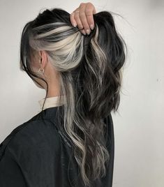 Ash Grey Underlights, Balayage White Hair, Dark Brown Hair With Platinum Underneath, Long Hair Frosted Tips, Dark With Silver Highlights, Peekaboo Hair Ponytail, Peekaboo Bleached Hair, Silver And Black Hair Color, Skunk Hair Subtle