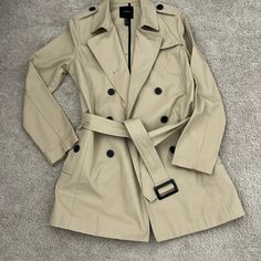 Never Used Trench Coat. No Lining So Great For Extra Coverage Without It Being Too Hot. Perfect For Packing. Casual Outerwear From Forever 21, Casual Work Outerwear From Forever 21, Chic Workwear Outerwear From Forever 21, Casual Forever 21 Outerwear For Work, Trendy Workwear Outerwear From Forever 21, Forever 21 Button-up Outerwear, Forever 21 Spring Outerwear For Work, Tan Trench Coat, Like New