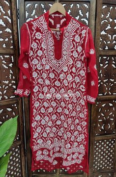 Description Material : Georgette Wash Care : Hand Washable Kurti Length : 42-44 Inches Sleeves : 3/4 Sleeves Package Contains : 1x Kurti With Inner Traditional Summer Dress With Cutdana, Traditional Summer Kurta For Ceremonies, Red Salwar Kameez With Chikankari Embroidery For Traditional Ceremonies, Embroidered Long Red Salwar Kameez, Long Embroidered Red Salwar Kameez, Traditional Red Salwar Kameez Long, Red Traditional Wear With Zari Work For Summer, Long Red Embroidered Salwar Kameez, Traditional Red Long Salwar Kameez