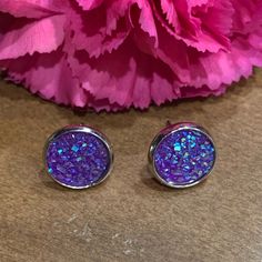 Beautiful Purple Druzy Resin Stud Earrings That Sparkle Just Right!! Perfect To Pair With Any Outfit! 12 Mm Stainless Steel Posts. Hand Crafted, New. Coach Earrings, Boho Drop Earrings, Resin Stud Earrings, Crystal Statement Earrings, South Sea Pearls Earrings, Silver Heart Earrings, Light Earrings, Star Earrings Stud, Square Earrings Studs