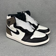 Item: Nike Air Jordan 1 Retro High Og - Dark Mocha Size: Men's 8.5 Year: 2020 Condition: Brand New, Never Worn, With Original Box, Accessories, And Receipt - Shipped Through Usps With Tracking Confirmation - Handling Time 1-2 Business Day - Feel Free To Ask Any Questions You May Have - Everything Is 100% Authentic Black White Nike, White Nike Air, Nike Air Jordan 1 Retro, Air Jordan 1 Retro High Og, Air Jordan 1 Retro High, Box Accessories, Shoes Brown, Jordan 1 High, White Nike