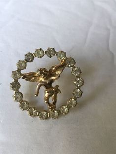 Gold Tone Guardian Angel Rhinestone Round Pin Brooch | eBay Guardian Angel, Pin Brooch, Brooch Pin, Gold Tones, Angel, Glitter, Christmas, Gold