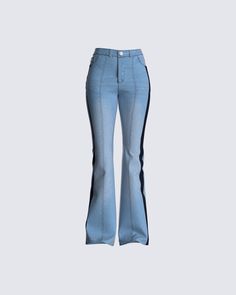 An elevated take on the classic blue jean we all love and want for when we’re feeling a little more casual 💁🏻‍♀️ Pair with any top for the ultimate look. YEAH, they’ll all wanna be you 🤤 Pants Png, Brown Halter Dress, Png Outfits, Singer Dr, Outfit Pieces, Future Of Fashion, Purple Maxi Dress, White Maxi Skirts, Outfit Png