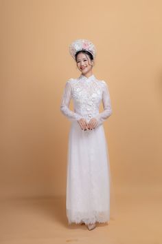 Ao Dai White, Culture Appreciation, Wedding Beach Party, Vietnamese Culture, Wedding Beach, 3d Flowers, Traditional Dress