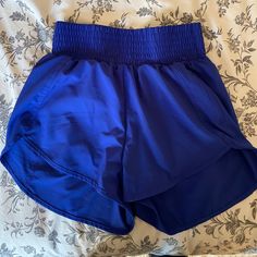 Side Pocket Brand New - Worn Once High Waisted And Flattering Band Blue High-waisted Athletic Shorts With Pockets, Blue Athleisure Shorts With Pockets, Blue Athletic Shorts, Athletic Shorts Women, Shorts Women, Shorts Athletic, Side Pocket, Athletic Shorts, Dark Blue