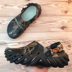 Brand New Crocs Echo Clog Realtree Edge Men’s Size 4 / Women’s Size 6 Men’s Size 5 / Women’s Size 7 Men’s Size 7 / Women’s Size 9 Men’s Size 8 / Women’s Size 10 Men’s Size 9 / Women’s Size 11 Brown Round Toe Clogs For Outdoor Activities, Brown Clogs With Rubber Sole For Outdoor Activities, Brown Non-slip Clogs For Outdoor, Outdoor Non-slip Brown Clogs, Crocs Echo Clog, Crocs Shoes For Men, Fuzzy Crocs, Echo Clog, Crocs Wedges