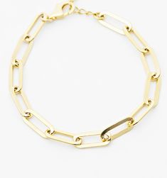 Chunky, modern, and full of statement. One of our new core chains and a top favs. Made to stack, layer, and wear everyday. Bracelets For Mom, Name Bracelets, Paperclip Chain Necklace, Zodiac Bracelet, Gold Bracelets, Gold Alloys, Meaningful Jewelry, Silver Chain Bracelet, Bar Bracelets