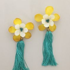 Get ahead of spring, and buy this flower statement earrings for your colorful outfits. These long statement tassel earrings is the perfect accessory for a great spring outfit. Bold and delicacy go together in this flower and tassel earrings. If your wedding is this season, I can create for you the earrings with the ideal color to match with bridesmaids dresses. IMPORTANT INFORMATION Process time -2-5 business days For further information about the shipping to your country, please consult the Sho Spring Handmade Flower Dangle Earrings, Bohemian Tassel Earrings With Fringe For Spring, Bohemian Fringe Earrings For Spring, Bohemian Flower Earrings For Beach Spring, Spring Bohemian Tassel Earrings, Spring Bohemian Fringe Earrings, Bohemian Spring Flower Earrings For Beach, Spring Bohemian Flower Earrings For Beach, Elegant Yellow Flower Earrings For Summer