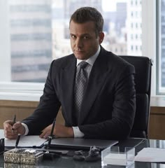 Harvey Specter Style, Lawyer Man, Lawyer Suit, Suits Tv Series, Suits Harvey, Harvey Specter Suits, Suits Tv, Suits Tv Shows