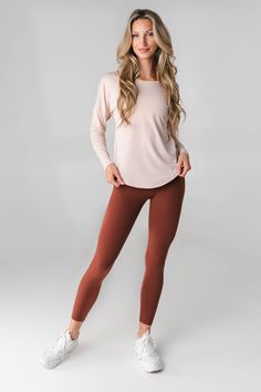 Our Versa Full Long Sleeve is designed for the ultimate comfort & everyday wear while adding style to your wardrobe. This crew neck tee is a classic fit which hits below the waistband. Long Sleeve Gym Outfit, Modest Activewear, Gym Clothes Women, Gym Outfits, Workout Outfit, Crew Neck Tee, Dresses Casual, Gym Outfit, Full Sleeve