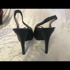 Brand New Guess Black Open Toe Heels Medium Width High Heel Slingback Pumps For Party, Black Slingback Pumps With 4-inch Heel And Round Toe, Black Slingback Pumps With Wrapped Heel And Round Toe, Sleek Black Slingback Pumps With 4-inch Heel, Black Slingback Pumps With Sculpted Heel For Night Out, Black Open Toe Slingback Pumps For Office, Black Synthetic Slingback Pumps With 4-inch Heel, Black Round Toe Slingback Pumps For Evening, Black Platform Slingback Pumps With Open Heel