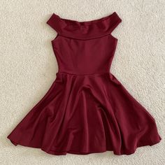 Us 4/Uk 8 Off-The-Shoulder Skater Dress In The Color Berry Small Hole In The Waist (Probably Can Be Mended) Smoke-Free Home Tags: Boohoo, Dress, Off The Shoulder, Skater Red Sleeveless Off Shoulder Dress, Red Sleeveless Off-shoulder Dress, Casual Off Shoulder Mini Dress For Party, Casual Off Shoulder Dress For Party, Casual Off Shoulder Dress With Cold Shoulder For Party, Casual Cold Shoulder Off-shoulder Dress For Party, Red Off-shoulder Dress For Homecoming, Casual Off-shoulder Dress For Party, Off-shoulder Red Dress For Homecoming