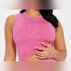 Sleeveless Round Neck Cropped Top. Ready For A Relaxing Fit, Play With Your Look, Perfect For A Workout, Movie Night, Beachwear, Summer Afternoon. Trendy Pink Sleeveless Tank Top, Pink Stretch Sleeveless Tank Top, Round Neck Crop Top, Summer Afternoon, Fashion Nova Tops, Sleeveless Crop Top, A Workout, Cropped Top, Movie Night