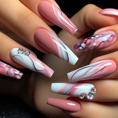 Summer Almond Nails, Summer Nails Short, Neutral Nail Art Designs, Luv Nails, Shiny Nails Designs, Summer Nails 2024, Wow Nails, Sassy Nails