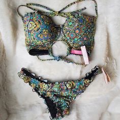 This Is A Beautiful Bikini Set And Is Brand New And Has Never Been Worn. The Top Is A 34 B And Bottom Is A Small. The Top Has The Classic Pushup Style Fit With Adorable Ruffle Details, And The Bottom Has A Ruffle Trim And Very Cheeky Gathered Ruffle Bum Fit!! It's A Head Turner!! Please Feel Free To Ask Me Any Questions! Beachwear Swimwear With Paisley Print And Triangle Top, Paisley Print Triangle Top Swimwear For Beach Season, Beach Swimwear With Paisley Print And Stretch Fit, Stretch Paisley Print Swimwear For Beach, Fitted Paisley Print Swimwear For Beachwear, Stretchable Paisley Print Swimwear For Beach, Multicolor Paisley Print Swimwear For Swimming, Fitted Paisley Print Beachwear Swimwear, Festival Beachwear With Paisley Print