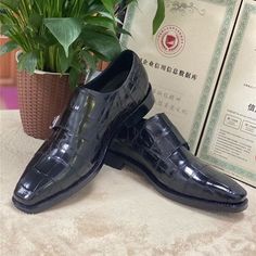 People expose their trends through their footwear. The bold square-toe shape makes these dress shoes pop in style. These men's dress shoes have a glorious solid pattern combined with an excellent quality crocodile skin upper that provides an ultra-modern look. These well-designed handmade dress shoes possess high standards for official occasions. 

Specifications




Upper Material: Crocodile Skin

Toe Shape: Square Toe

Shoes Type: Casual Business

Season: Spring/Autumn

Pattern Type: Solid

Ou Men's Dress Shoes, Square Toe Shoes, Autumn Pattern, Handmade Dress, Crocodile Skin, Ultra Modern, High Standards, Handmade Dresses, Toe Shoes