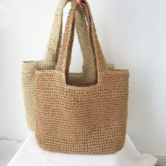 Boho Style Design, Rattan Handbags, Summer Beach Bag, Backpack Clothes, Bag Badges, Straw Tote Bag, Wicker Bags, Perfect Handbag, Straw Bags