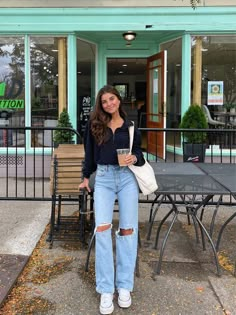 Coffee Date Outfits, Early Fall Outfits, Uni Outfits, Cold Outfits, Outfit Jeans, Outfit Inspo Fall, Fall Fashion Outfits, Mode Inspiration, Winter Fashion Outfits