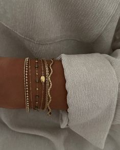 Jewelry From Shein, Bijoux Aesthetic, Aesthetic Gold Jewelry, Bracelets Aesthetic, Simple Gold Jewelry, Gold Jewelry Aesthetic, Bracelet Aesthetic, Jewelry Classy, Jewellery Aesthetic