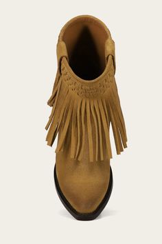 Fringe has always been rebellious and the Sacha Short Fringe Bootie is no different. The vertical fringe plays off the horizontal weaving above the ankle to create a showstopping energy. The pointed toe and leather sole bring a sleek edge to the flowing d Fall Lookbook, Fringe Booties, Short Fringe, Moto Style, Fall Accessories, Sunglasses Shop, Black Metallic, Boot Shop, Dress With Boots