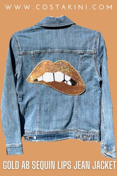 ✨💋 PICTURES DO NOT DO THIS JACKET JUSTICE 💋✨ ✨💋 This is your perfect jacket! Unique and glamorous, make a statement with your sequin Rolling Stones jean jacket and instantly add some flare to any outfit 💋✨ #goldlipsjacket #sequingoldlips #rhinestonegoldlips #goldlips #customapparel #designyourjacket #womensfashion #streetstyle #customstyle Custom Gold AB Sequin Lips Jean Jacket Sequin Lips, Perfect Jacket, Gold Lips, Gold Sequins, Jean Jackets