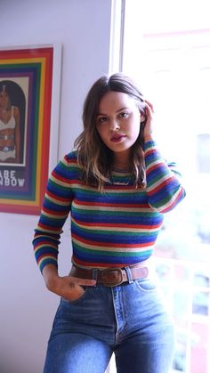 Atlanta de Cadenet Taylor shows us around her rad NYC apartment - ASOS Likes - http://www.popularaz.com/atlanta-de-cadenet-taylor-shows-us-around-her-rad-nyc-apartment-asos-likes/ Winter Fashion College, Mode Hippie, 70s Inspired Fashion, 70s Outfits, Mode Boho, Inspired Fashion, College Fashion