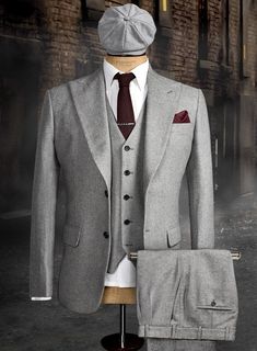 Recreate the look of Tommy Shelby from Peaky Blinders with this classic peaky blinders suit. This peaky blinders style suit lets you show off your charming personality and look dapper wherever you go. If you are looking for something sharp and stylish but do not want to spend a lot of time picking the right suit, this Thomas Shelby tweed suit is the perfect fit.     Look your best at any formal or semi-formal event with this Tommy Shelby peaky blinders suit. Buy peaky blinders suits on StudioSui