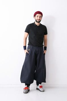 The right fit for muscular builds. Crafted from a thick and robust cotton material with double reinforcement in key areas, it gives you an optimal comfort and ease of movement for your work occasion. This model is our most iconic Tobi pants, made with ball biowash process fabrics, eco-friendly, sustainable, soft and comfortable. This is a versatile essential to get in your wardrobe. *What is ball biowash process? The ball biowash process is a natural damaging technic using special enzymes. It ma Japanese Construction, Tobi Pants, The Shins, Clothing Inspiration, Red Pattern, Jodhpur, Navy Color, Cotton Material, Eco Friendly