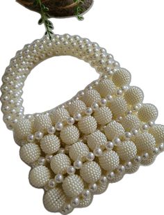 Beige Beaded Handheld Evening Bag, Handheld Beaded Beige Evening Bag, Pearl White Beaded Shoulder Bag For Party, White Beaded Handheld Evening Bag, Beaded Cream Shoulder Bag For Gift, Handmade Pearl Handheld Evening Bag, Handheld Pearl Evening Bag Handmade, White Beaded Pearl Shoulder Bag, Cream Beaded Pearl Shoulder Bag