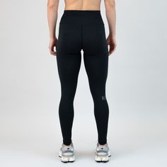 Our 28", full-length El Toros provide superior comfort and flexibility, making them perfect for every activity. From the gym to running errands, these El Toros are the ultimate go-to choice for full length leggings. Should you wear black or black today? How about black and black! Black is the wardrobe MVP; when you can’t decide what to wear, it always comes through. It’s time to give your black leggings a break, and let our Heather Black El Toros do the heavy lifting! 28" inseam Full length High Black And Black, Heavy Lifting, Muscle Tanks, Heather Black, Leggings Shop, Wearing Black, Jet Set, Black Leggings, Racerback Tank