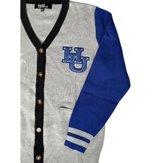 Make a bold statement and wear your Hampton pride with this one-of-a-kind and comfortable cardigan sweater, perfect for any alumni, students or supporters. Made with the highest quality materials, this sweater is designed to keep you warm and cozy while representing Hampton. Features:- Official Hampton University logo embroidered on the chest- Large "HU" Logo Chenille patch- Classic cardigan design with a tortoise shell button-up front- Two front pockets (deep enough to fit a phone and other ess Fall Streetwear Cardigan With Ribbed Cuffs, Casual Cardigan With Ribbed Cuffs For College, Fall Cardigan With Ribbed Cuffs For Streetwear, Collegiate Long Sleeve Cotton Cardigan, Collegiate Cotton Long Sleeve Cardigan, Casual Winter Cardigan For College, Collegiate Long Sleeve Cardigan For College, Long Sleeve Collegiate Cardigan For College, Winter College Cardigan