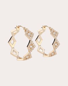 Designed to mimic the look of sunlight filtering through stained glass windows, these 14-karat gold earrings decorate their diamond-shaped links with over a full carat of pavé-set diamonds. From GiGi Ferranti’s Lucia Collection, shining creations named for the Italian word for ‘light’. Leverback closure 14k yellow gold and diamond Diamond carat: 1.01 ctw Polish with soft cloth Made in the USA Measurements Width: 7.3mm Diameter: 1in Luxury Gold Earrings With Halo Setting, Luxury Gold Halo Design Earrings, Gia Certified Yellow Gold Diamond Earrings, Luxury Yellow Gold Gia Certified Diamond Earrings, Dazzling Yellow Gold Diamond Hoop Earrings, Luxury Yellow Gold Pierced Chandelier Earrings, Luxury Yellow Gold Diamond Hoop Earrings, Luxury Yellow Gold Diamond Chandelier Earrings, Glass Window