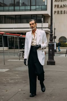 Rick Owens Street Style, Richard Biedul, Winter Outfits Men Streetwear, Men Street Styles, Outfits Men Streetwear, Fashion Forecasting, Street Style Photos, Paris Fashion Week Street Style, Street Snap