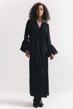 Elegant and romantic Caroline robe. It has pleated volume through the bust and back that features ruffled chiffon edge finishing. A deep V-neck is mirrored on the back. Elegant V-neck Robe For Evening, Elegant V-neck Robe For Daywear, Elegant Maxi Length Robe For Party, Elegant Evening Robe Maxi Length, Elegant Evening Robe In Maxi Length, Elegant Maxi Robe For Evening, Elegant Maxi Length Party Robe, Elegant Maxi Length Sleepwear, Elegant Sleep Maxi Dress