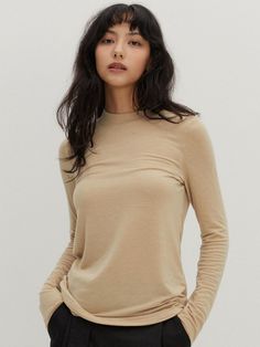 Color : BeigeCountry of Origin : Republic of Korea Fitted Beige T-shirt For Fall, Fall Crew Neck Beige Top, Basic Beige Tops For Fall, Beige Crew Neck Top For Everyday, Everyday Beige Crew Neck Top, Beige Crew Neck T-shirt For Fall, Everyday Beige T-shirt For Fall, Basic T Shirts, Top Outfits