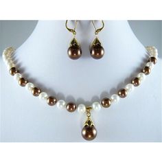 Elegant Rose Gold Jewelry As Gift, White Jewelry Sets For Gift, Elegant Pearl Jewelry For Gifts, Classic Jewelry Sets With Round Beads As A Gift, Pearl White Round Jewelry Set Gift, Elegant Handmade Teardrop Jewelry Sets, Elegant Brown Jewelry, Pearl Jewelry Sets For Gifts, Elegant Brown Wedding Jewelry