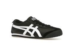 Modern Asics Sneakers For Streetwear, Black Sneakers For Light Sports With Gum Sole, Black Sneakers With Gum Sole For Light Sports, Asics Sneakers For Streetwear, Asics Urban Sneakers For Streetwear, Modern Asics Sneakers For Sports, Asics Urban Streetwear Sneakers, Asics Black High-top Sneakers, Modern Asics Sports Sneakers