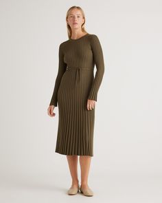 Everyday luxury is a thing—and our Cotton Cashmere Ribbed Long Sleeve Crew Midi Dress is proof. This sweater dress does it all with a cotton-cashmere blend that's light and breathable, and a ribbed knit for touchable texture. The adjustable tie means a custom-feeling fit. Everyday Luxury, Silk Cami, Ribbed Midi Dress, Quarter Zip Sweater, V Neck Midi Dress, Long Sleeve Midi, Long Sleeve Midi Dress, Tie Dress, Blouse Dress