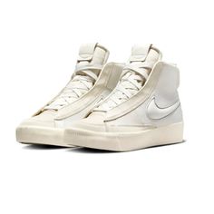 New With Box (Missing Lid) Nike Blazer Mid Beige, Nike Blazers Beige, Nike Blazer Mid Victory, Size 11 Women Shoes, Nike Blazer Mid, Nike Blazers Mid, Nike Accessories, Marken Logo, Shoe Inspo