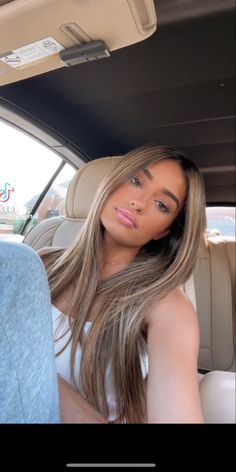 Blonde Balayage On Dark Hair With Curtain Bangs, Full Foil Brunette, Chrishell Selling Sunset Hair, Brown Hair On Blonde Hair, Blonde With Some Brown, Hair Color Ideas For Tanned Skin, Dinner Rehersal Outfits Guest, Blond Brunette Hair Balayage, Blonde Ideas For Brunettes