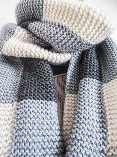 a close up of a knitted scarf