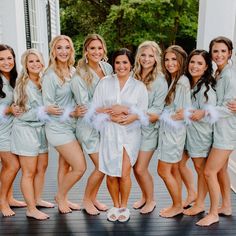 2022 New Feather Pajama Style is in ! So many of you asked for feather style Pajamas, I finally have time to put it together for all my customers and fans! I am thinking of adding more colors, i'm opening to any color suggestion! please send me a private message! would love to hear from all of you ! Description : * Bridesmaid robe W/ Soft Feather * Long Sleeve & Short * Comfortable & Easy to wear * 6 Colors to choose from now might add more color choices later ( Please select from the color drop Long Sleeve With Shorts, Bridal Party Photoshoot, Pajama Set Summer, Bridesmaid Get Ready Outfit, Bridesmaid Pajama, Bridal Party Pajamas, Bride Pajama, Bridal Party Getting Ready, Bridesmaid Pjs