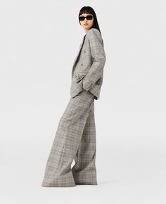 Elegant Plaid Pants For Business Casual, Elegant Plaid Business Casual Pants, Classic Plaid Pants For Workwear, Classic Plaid Bottoms For Office, Elegant Plaid Pants For Workwear, Classic Plaid Office Bottoms, Elegant Plaid Pants For Office, Elegant Plaid Pants For Business, Elegant Plaid Pants For Formal Occasions