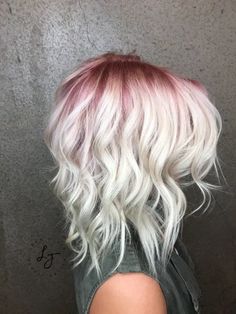 Pink Roots Blonde Hair, Turquoise Hair Ombre, Pink Roots, Reverse Ombre Hair, Pink Hairstyles, Roots Blonde Hair, Black Hair Ombre, Best Ombre Hair